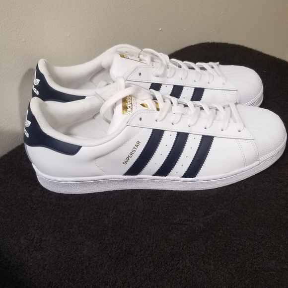 Mens Adidas - Picture 1 of 3